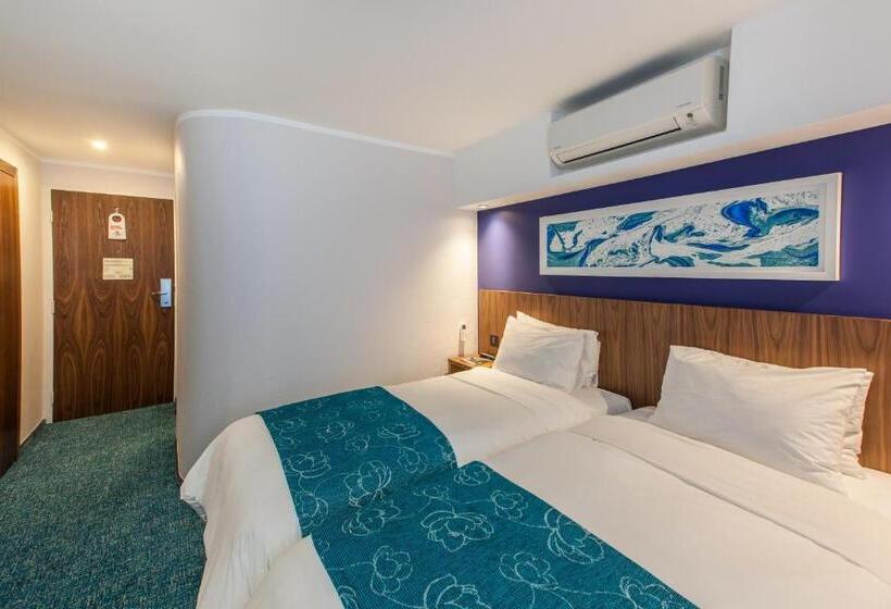 Номер Стандарт, Town Lodge Mbombela