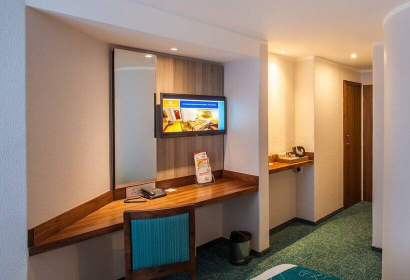 Номер Стандарт Адаптированный для Инвалидов, Town Lodge Mbombela