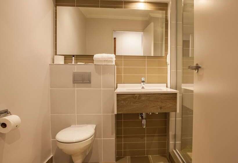 Номер Стандарт, Town Lodge Mbombela