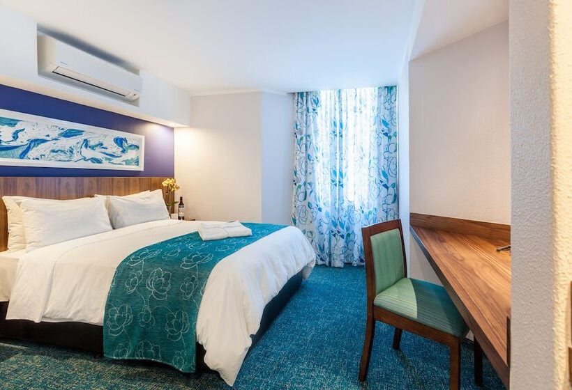 Номер Стандарт, Town Lodge Mbombela