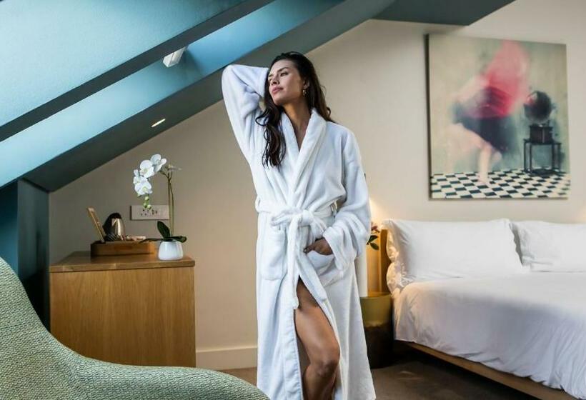 스탠다드 룸, Victoria & Alfred Hotel By Newmark