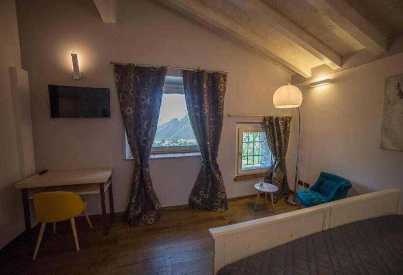 Номер Стандарт Вид на Горы, Agriturismo Casarai