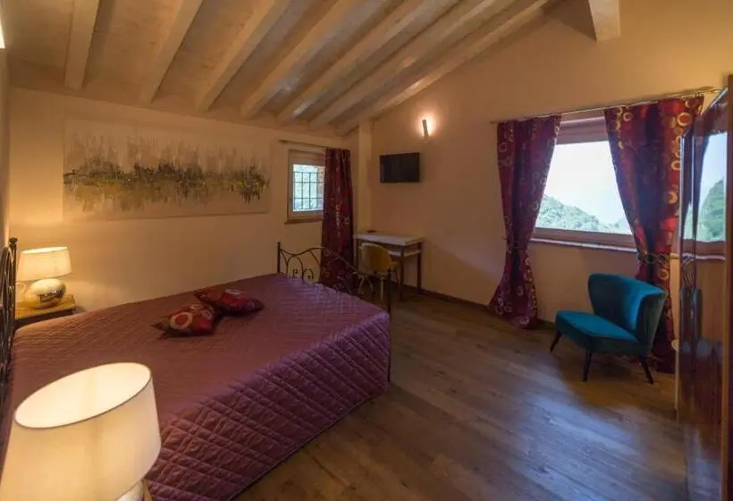 ガーデンビュースタンダードルーム, Agriturismo Casarai
