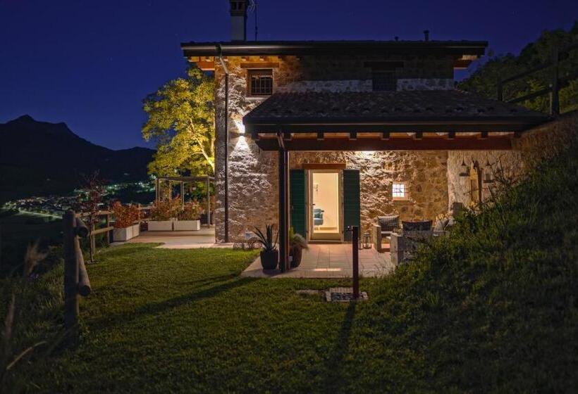 Трехместный Номер Стандарт Вид на Сад, Agriturismo Casarai