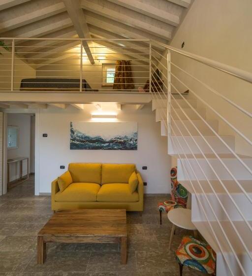 סוויטה נוף להרים, Agriturismo Casarai