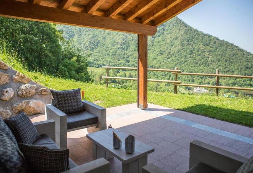 Трехместный Номер Стандарт Вид на Сад, Agriturismo Casarai