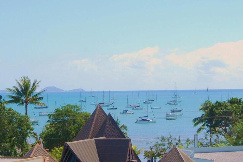 两居室经济型公寓, Airlie Beach Apartments