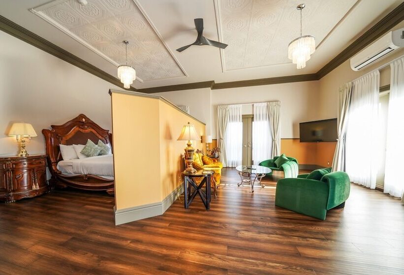 Люкс Повышенной Комфортности, Niagara Grandview Boutique