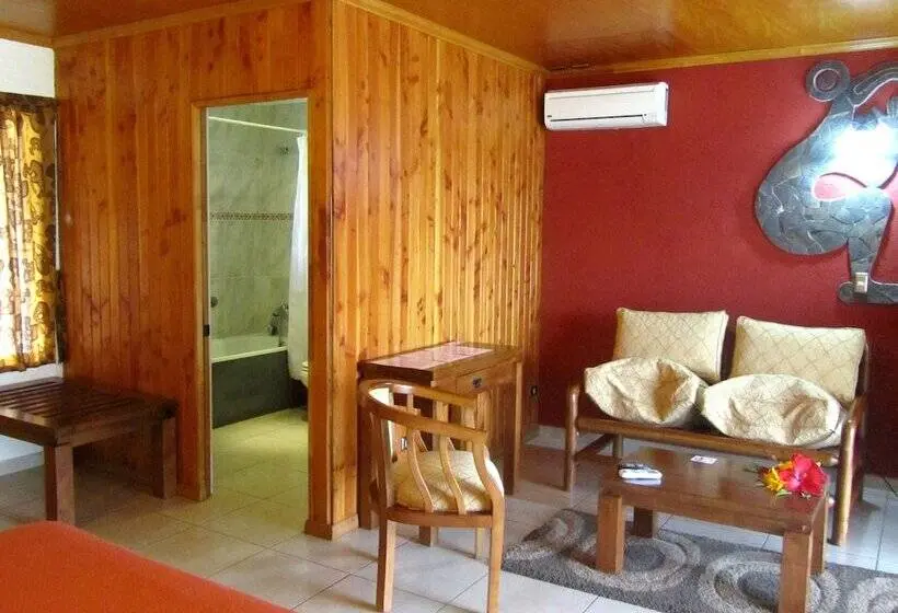 اتاق سوپریور سه تخته, Puku Vai