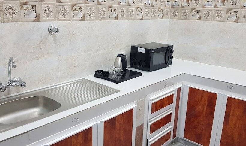 آپارتمان لوکس 1 خوابه, Duqm Suites