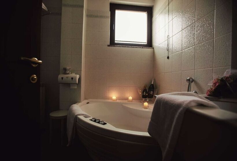 スタンダードシングルルーム, City