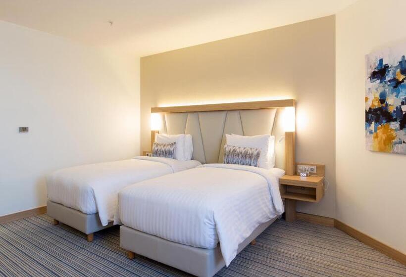 اتاق سوپریور با چشم‌انداز شهر, Courtyard By Marriott Banja Luka