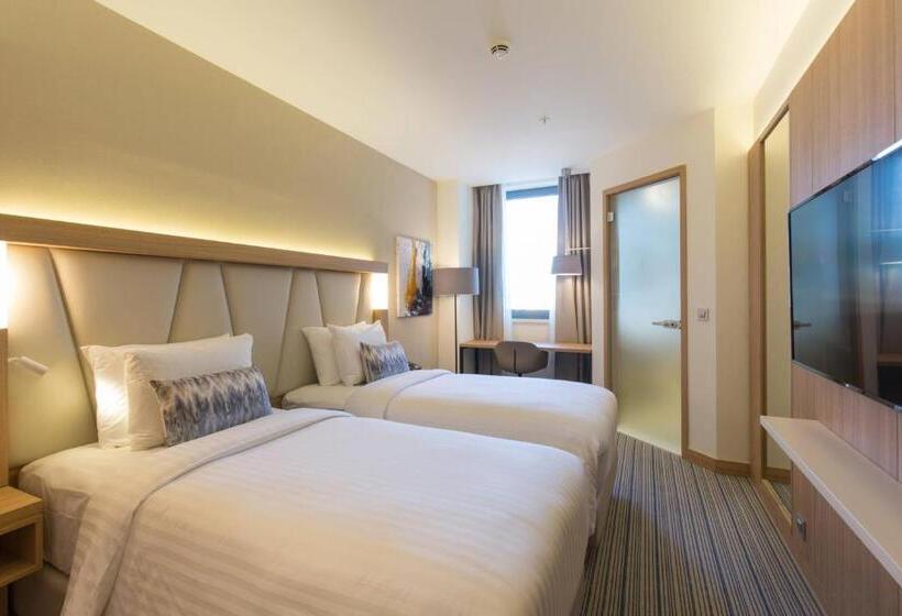 اتاق استاندارد با چشم‌انداز شهر, Courtyard By Marriott Banja Luka