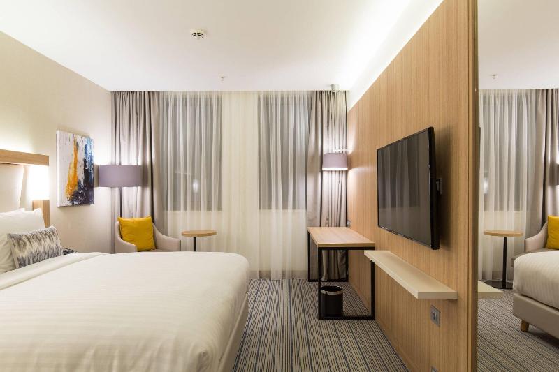 اتاق استاندارد با تخت بزرگ, Courtyard By Marriott Banja Luka