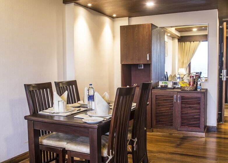 جناح, Kpm Tripenta