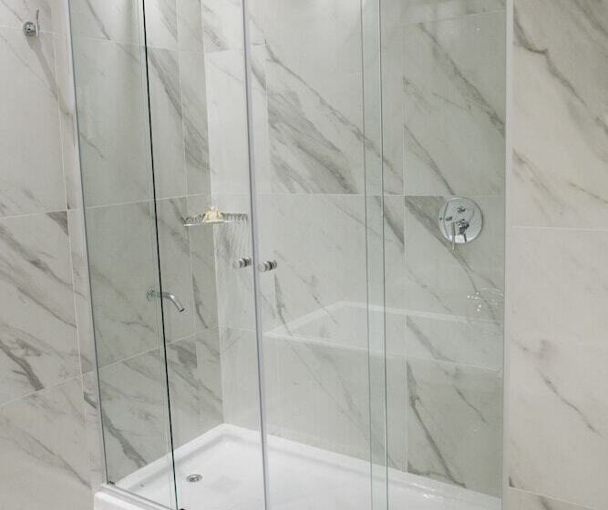 标准间, Land Plaza La Plata