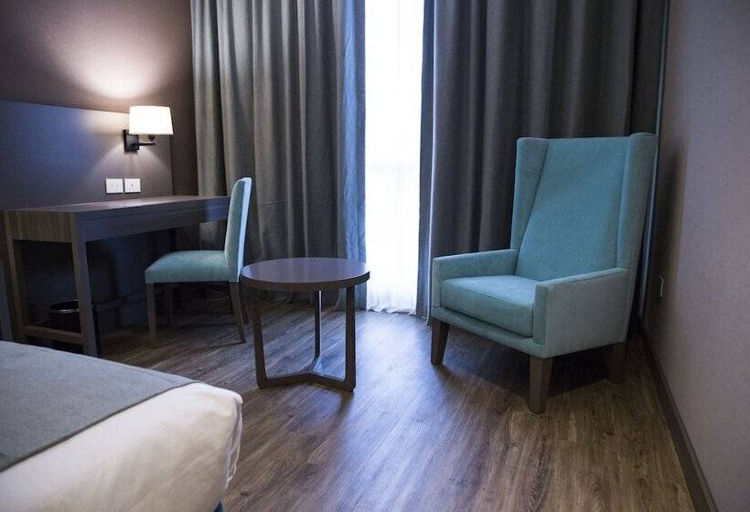 标准间, Land Plaza La Plata