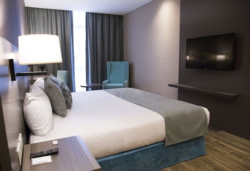 标准间, Land Plaza La Plata