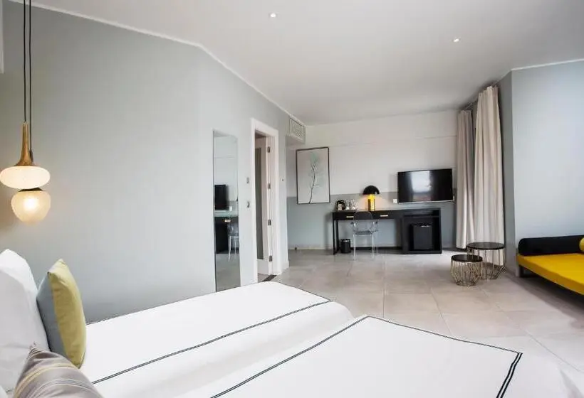 اتاق لوکس با چشم‌انداز شهر, Le Centell Hotel & Spa