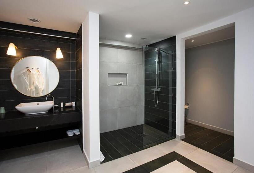 اتاق لوکس با چشمانداز شهر, Le Centell Hotel & Spa