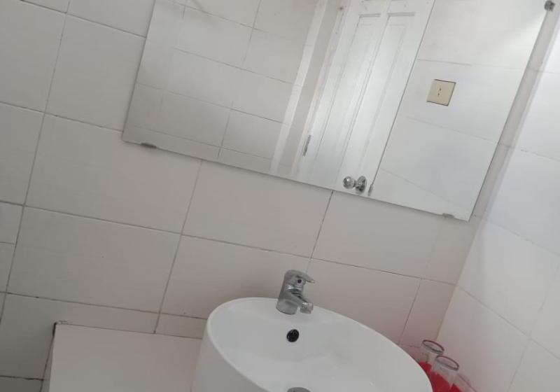 اتاق سوپریور, Monika