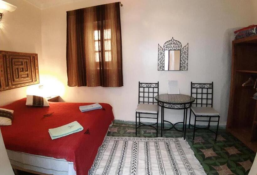 اتاق استاندارد, Dar Hayati