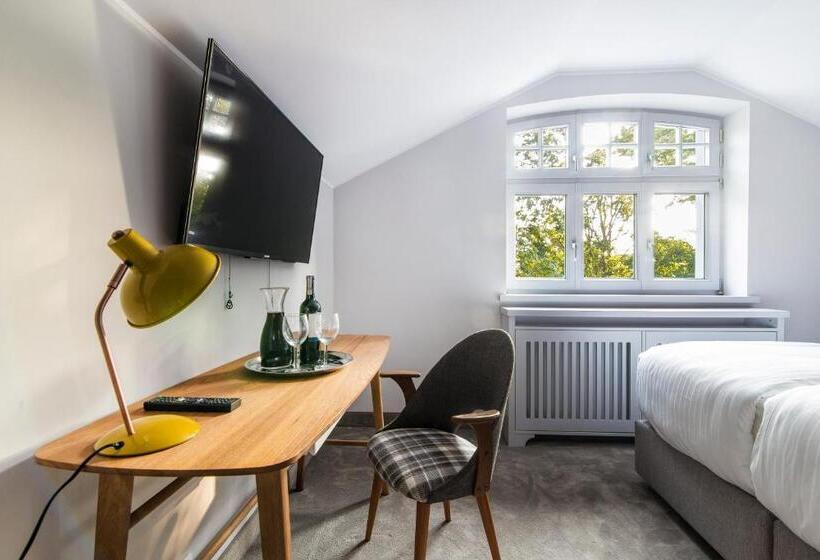 آپارتمان 1 خوابه با چشمانداز باغ, Testa