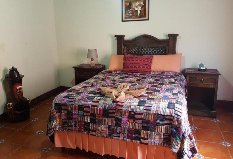 اتاق استاندارد با سرویس بهداشتی مشترک, Casa Del Cerro