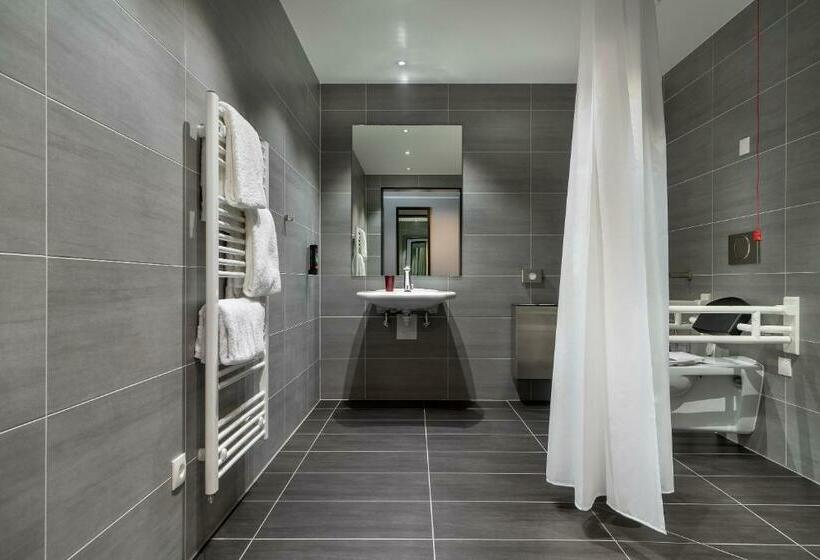 Superior-huone, Holiday Inn   The Niu, Fury Aschheim Messe, An Ihg