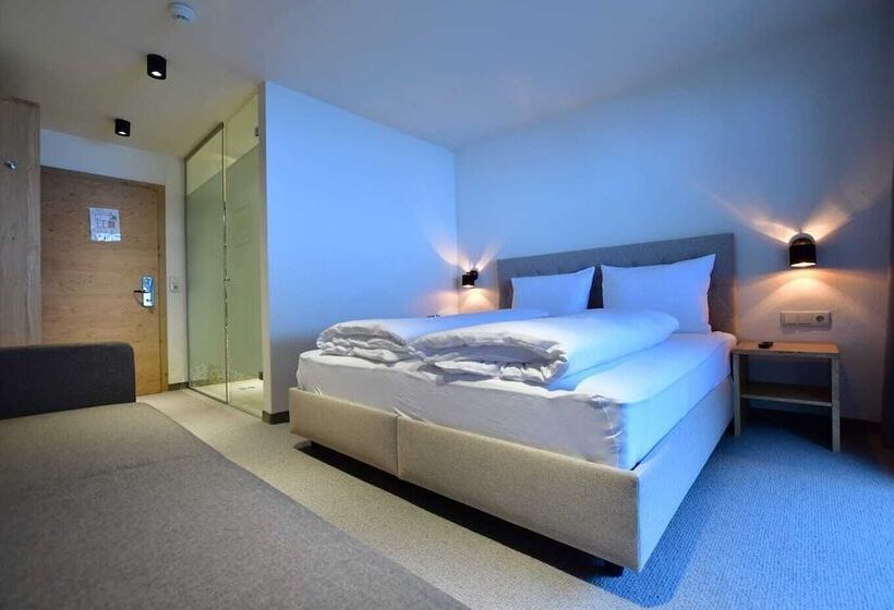 آپارتمان 1 خوابه, Kappl Apart