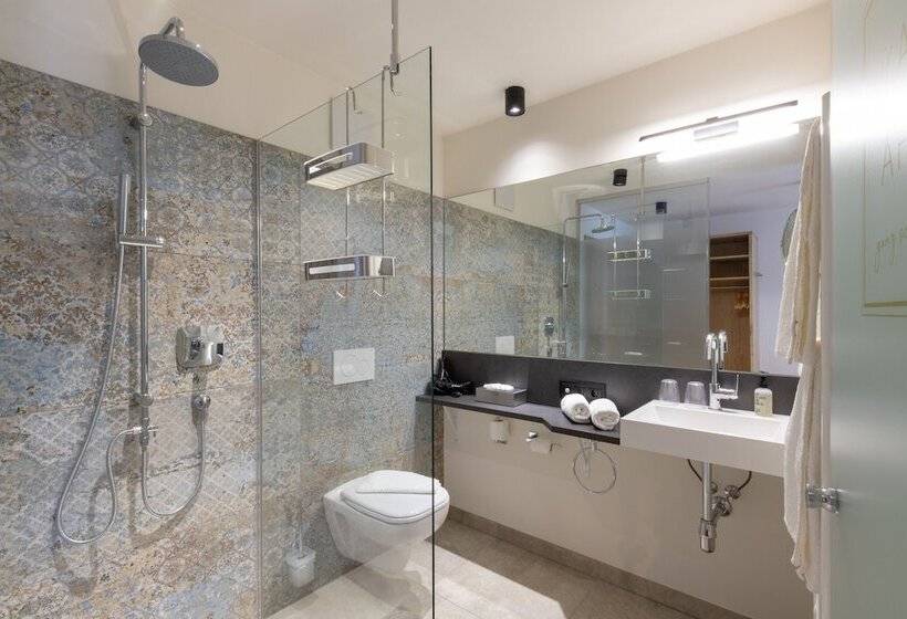 آپارتمان 1 خوابه, Kappl Apart