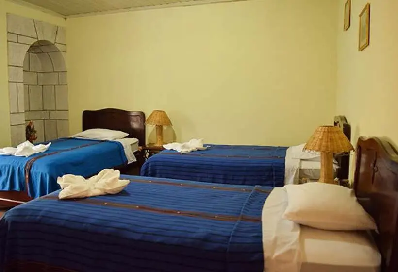 اتاق استاندارد سه نفره, Casa Dona Mercedes