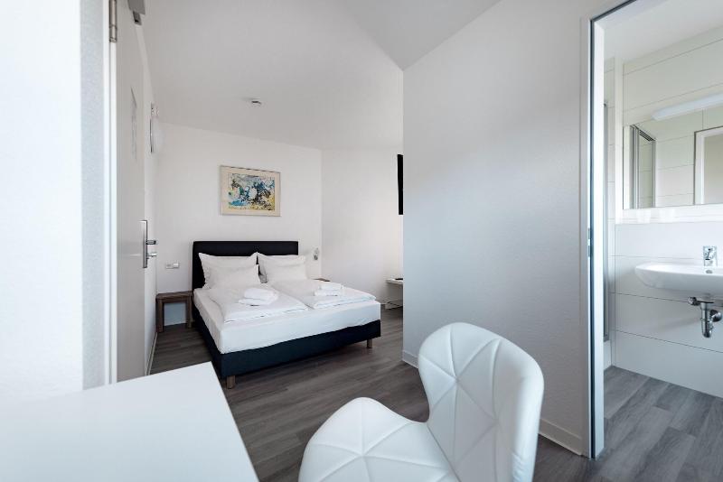 スタンダードルーム, Garni Am Olgaeck