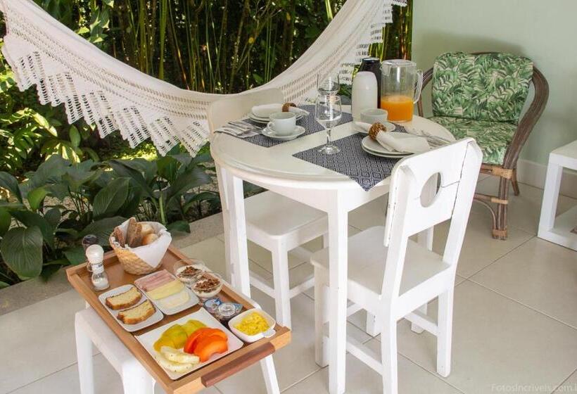 بانگلوی لوکس, Pousada Magias De Paraty