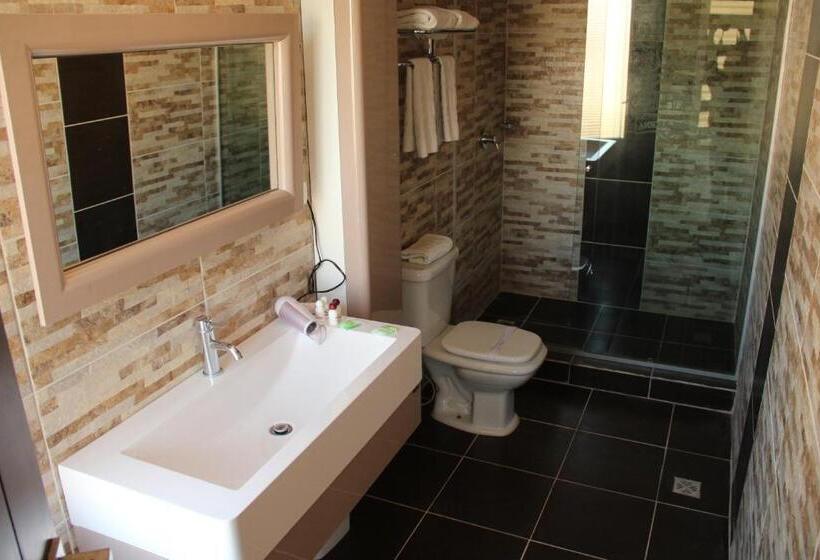 اتاق استاندارد یک نفره, Apart Hotel Regina