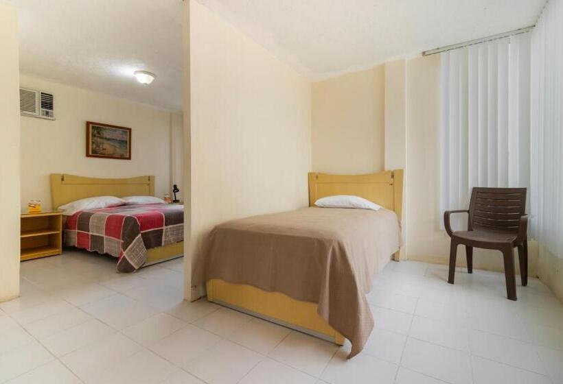 اتاق خانوادگی, Oceanic Lodge