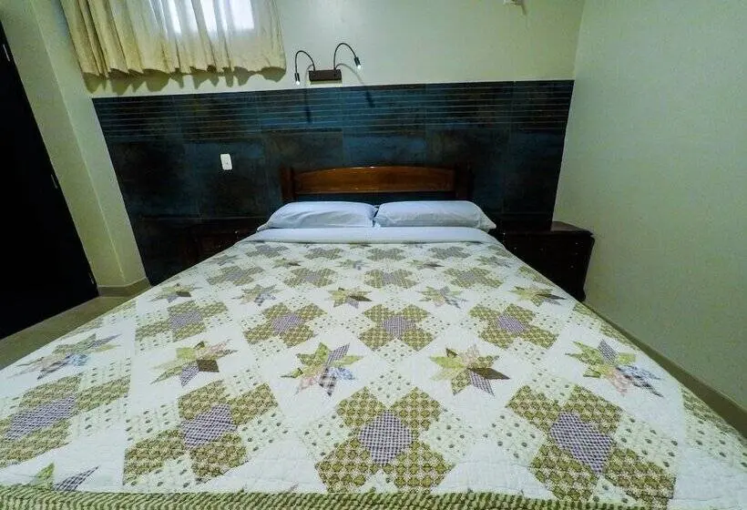 اتاق استاندارد یک نفره, Dc Suites Aeropuerto