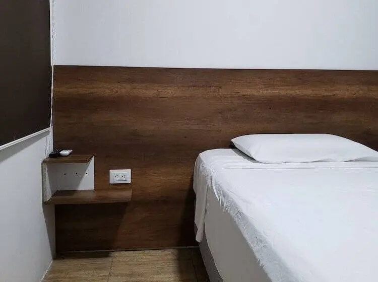 اتاق اکونومی یک تخته, Dc Suites Aeropuerto