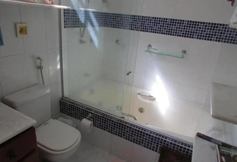 اتاق استاندارد با وان آب گرم, Pousada Ipitanga Iv