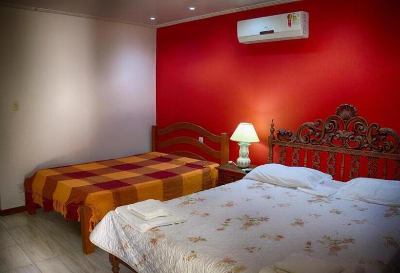 اتاق لوکس چهار تخته, Pousada Ipitanga Iv