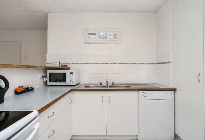 Apartamento Economy 2 Dormitórios, Bayview Beachfront Apartments, In Town Right On The Beach