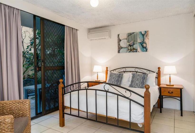 アパートメント・エコノミー2寝室, Bayview Beachfront Apartments, In Town Right On The Beach