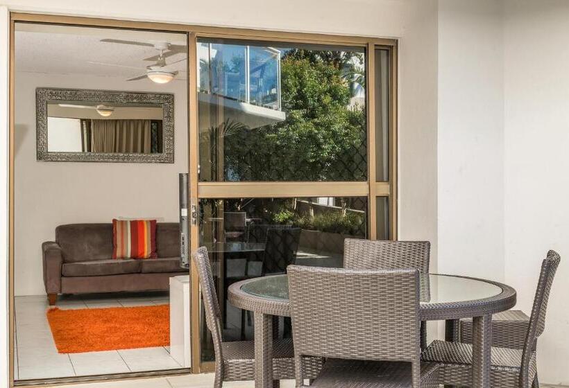 アパートメント・エコノミー2寝室, Bayview Beachfront Apartments, In Town Right On The Beach