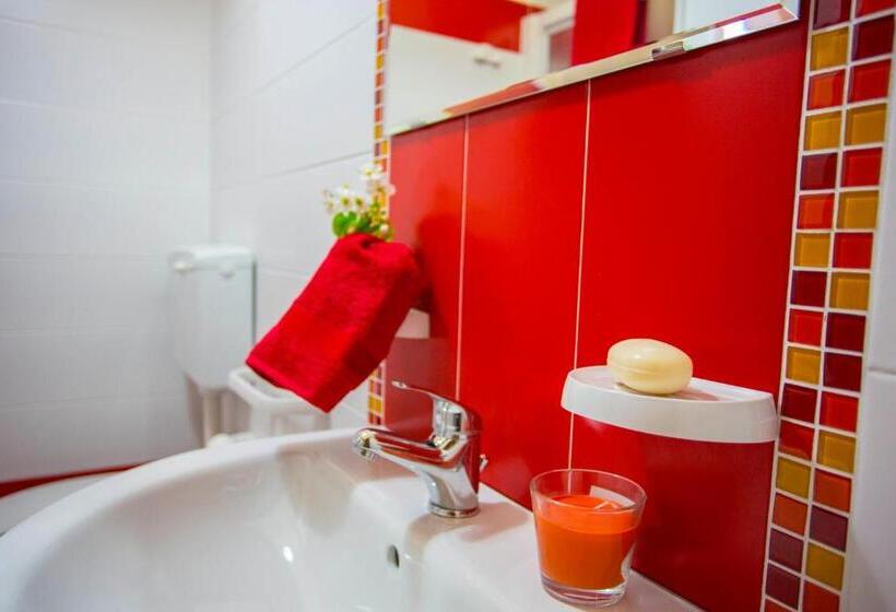 Single Deluxe Room, B&b Terra Nobile   Portopalo