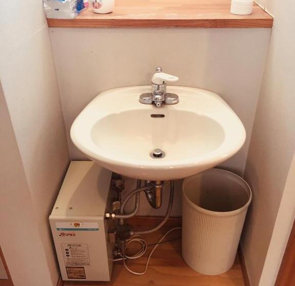 اتاق استاندارد با سرویس بهداشتی مشترک, Daymaruya Ryokan