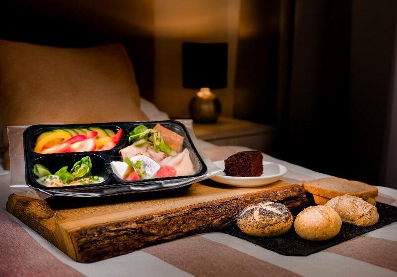 标准三人间, Aparthotel Grodzka 21