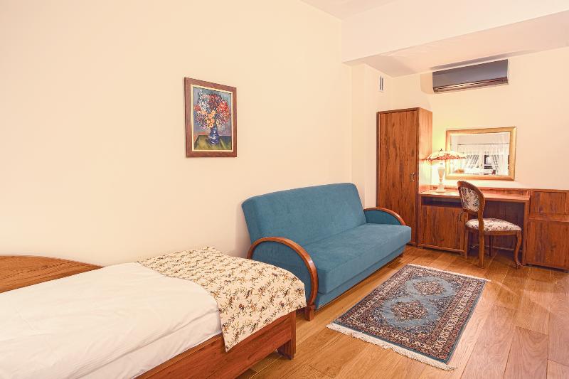 标准三人间, Aparthotel Grodzka 21