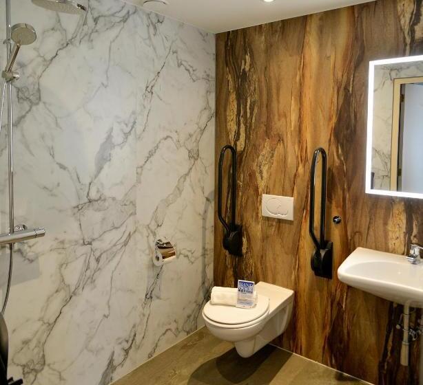 غرفة قياسية لذوى الاحتياجات الخاصة, Prins Hendrik Texel