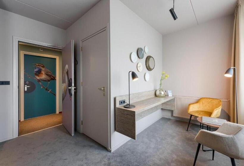 غرفة قياسية لذوى الاحتياجات الخاصة, Prins Hendrik Texel