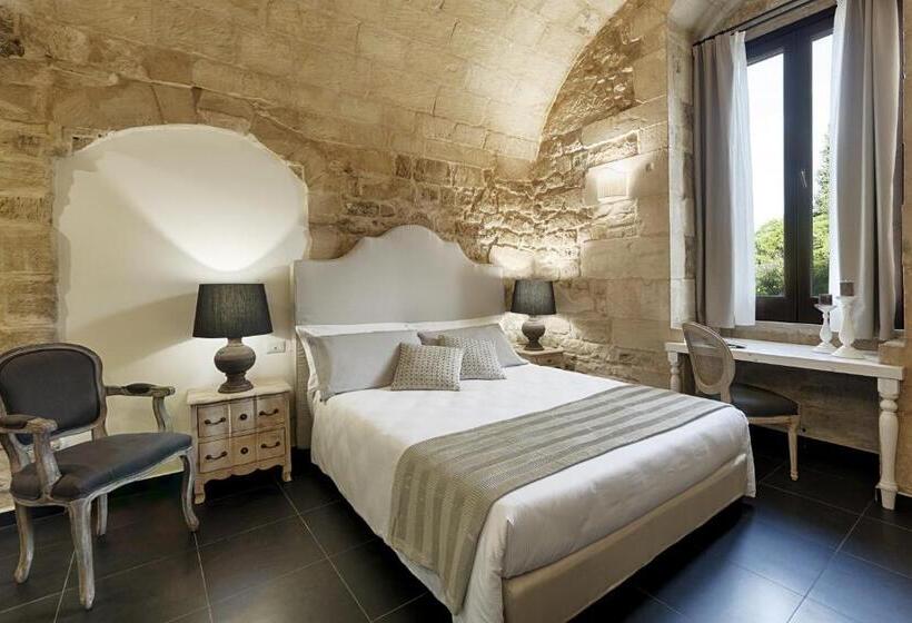 חדר סופריור, Itria Palace